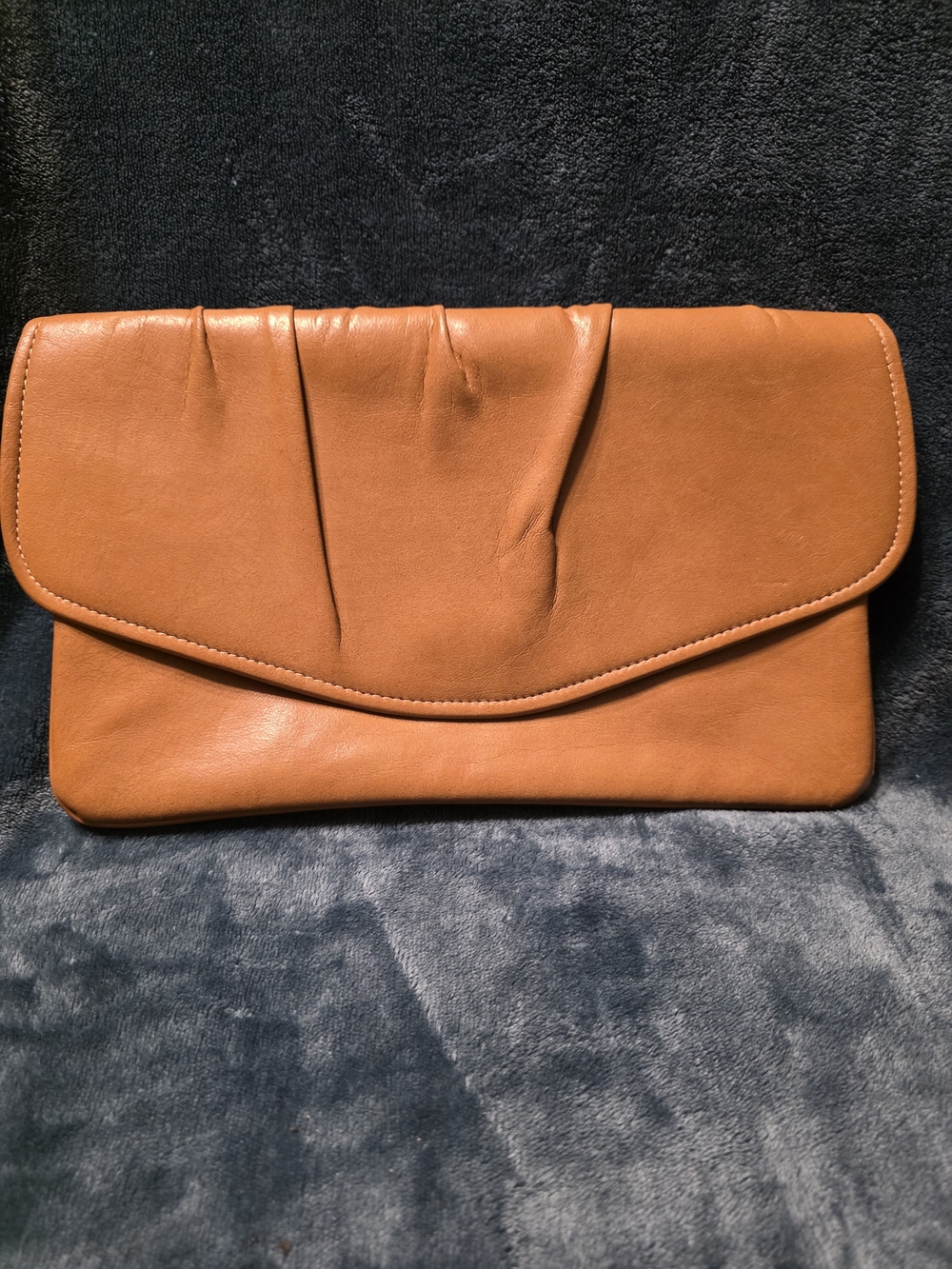 Source Unknown Tan Leather Fold-Over Clutch